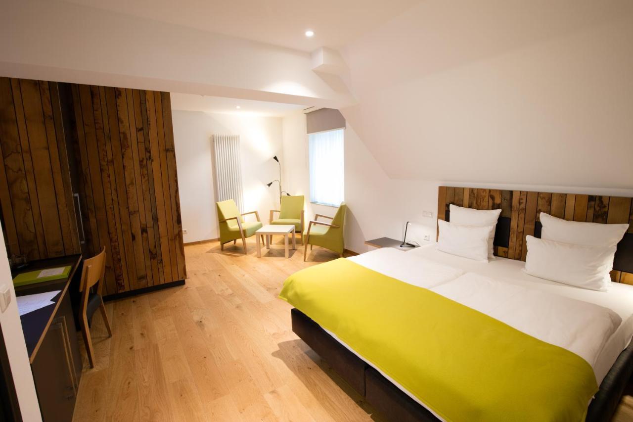 Hotel Terrace Bettendorf Екстериор снимка